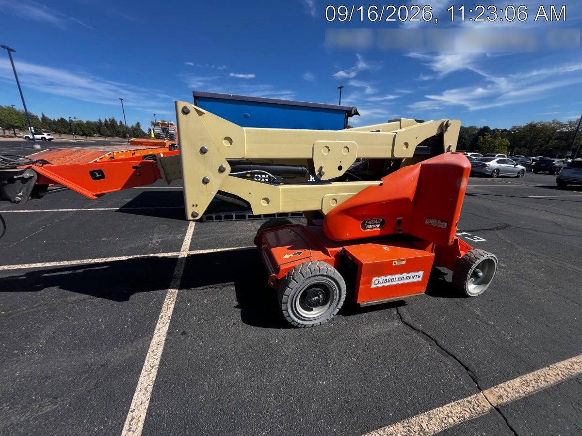 2019 JLG E400AJPN