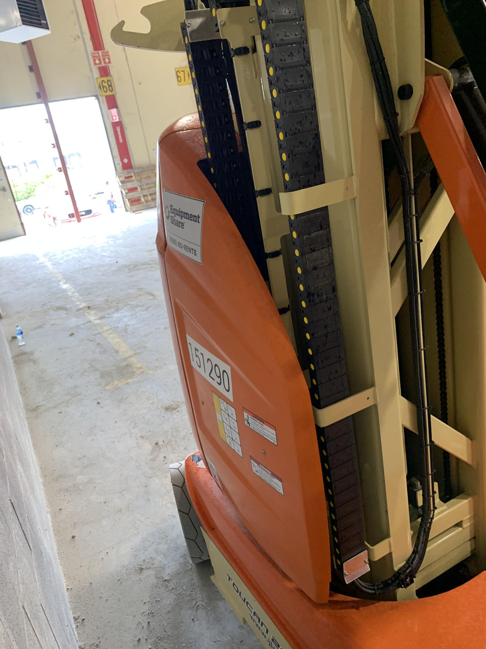 2021 JLG 26E