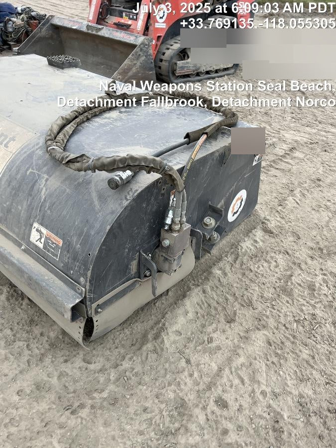 2021 PALADIN Sweepster SB72
