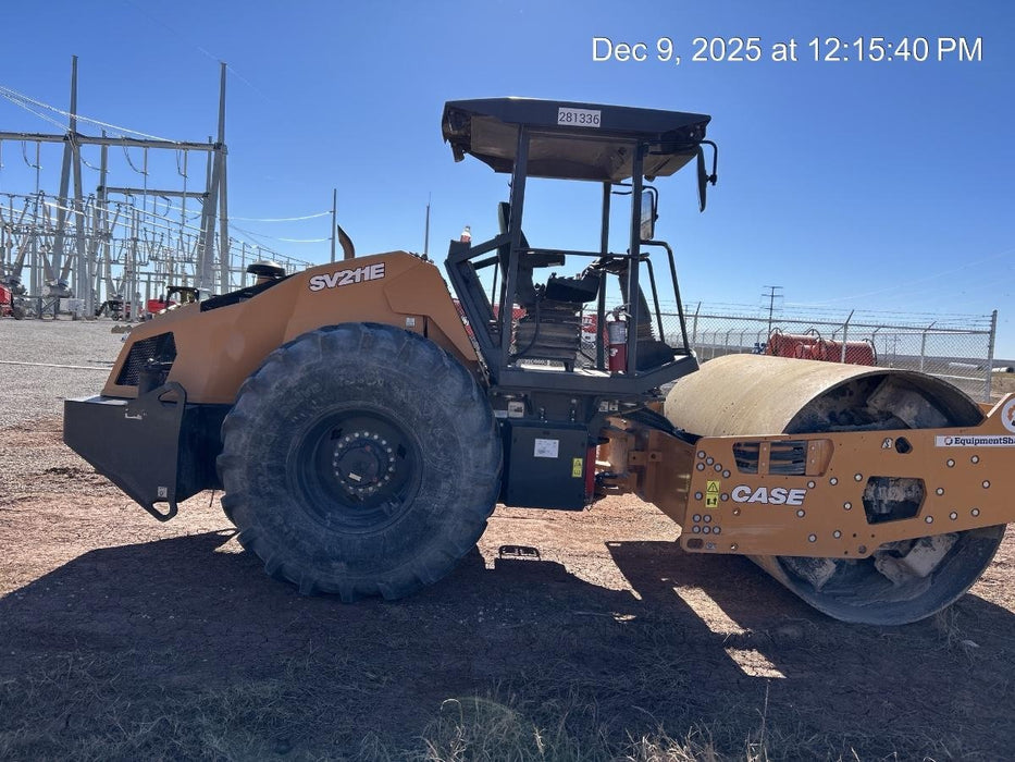 2023 CASE SV211E