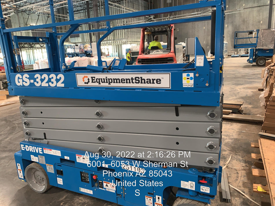 2022 GENIE GS-3232