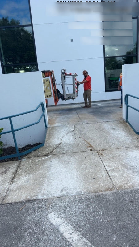 2022 JLG X600AJ