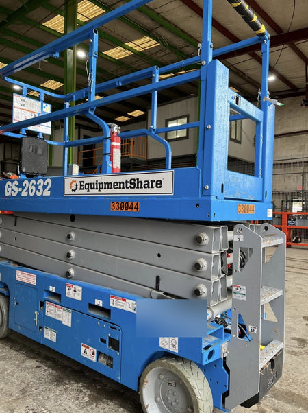 2023 GENIE GS-2632