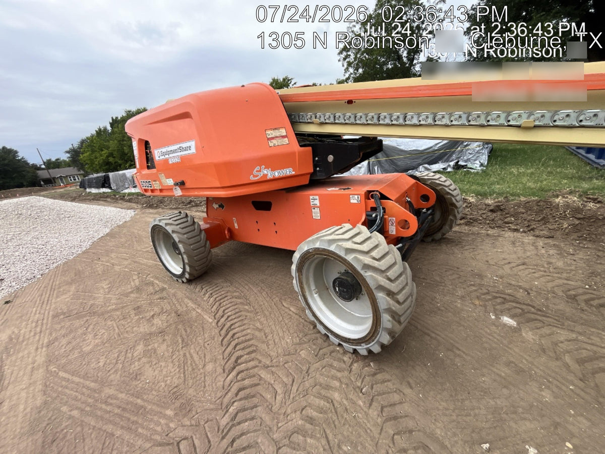 2021 JLG 600S