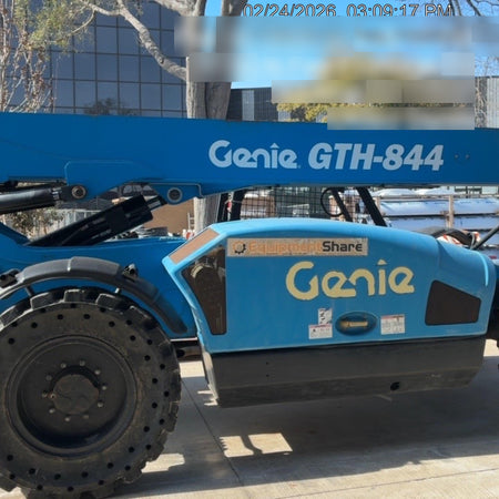 2017 GENIE GTH-844