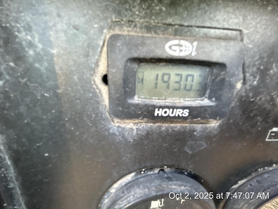 2021 Lincoln Electric Vantage 322 Vantage 322 Ready Pak 3 w/ Decals, ORANGE (includes trailer, cable rack, fender light kit) NO Telematics