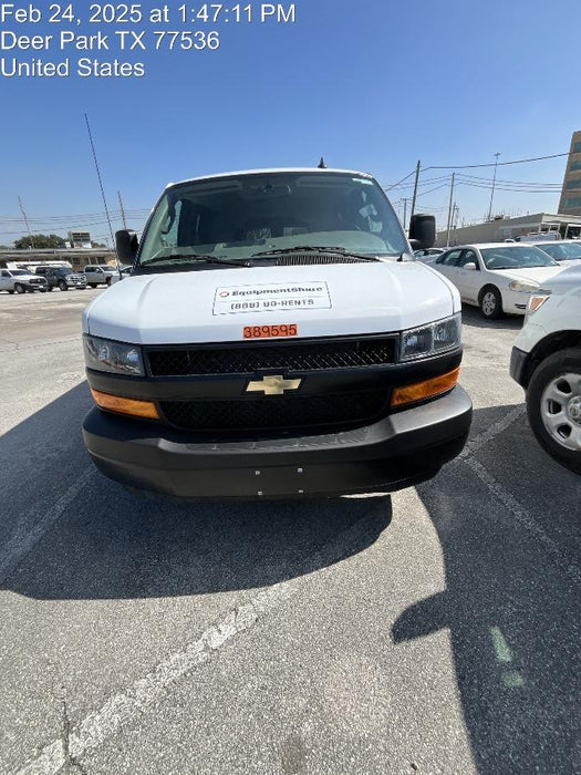 2023 CHEVROLET Express Van - Rental