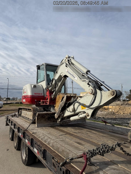 2024 TAKEUCHI TB250-2CR