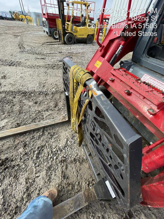 2022 PALADIN 48" Pallet Forks - Paladin