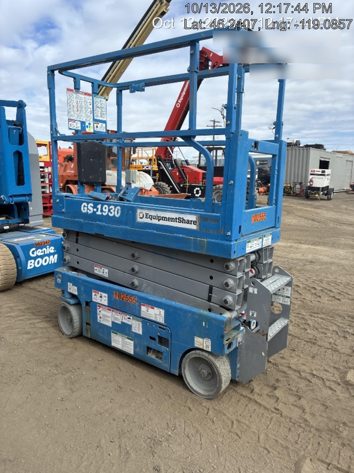 2020 Genie GS-1930 Solid Non Marking Tires, Beacon, Folding rails with half height swing gate, 800W Inverter