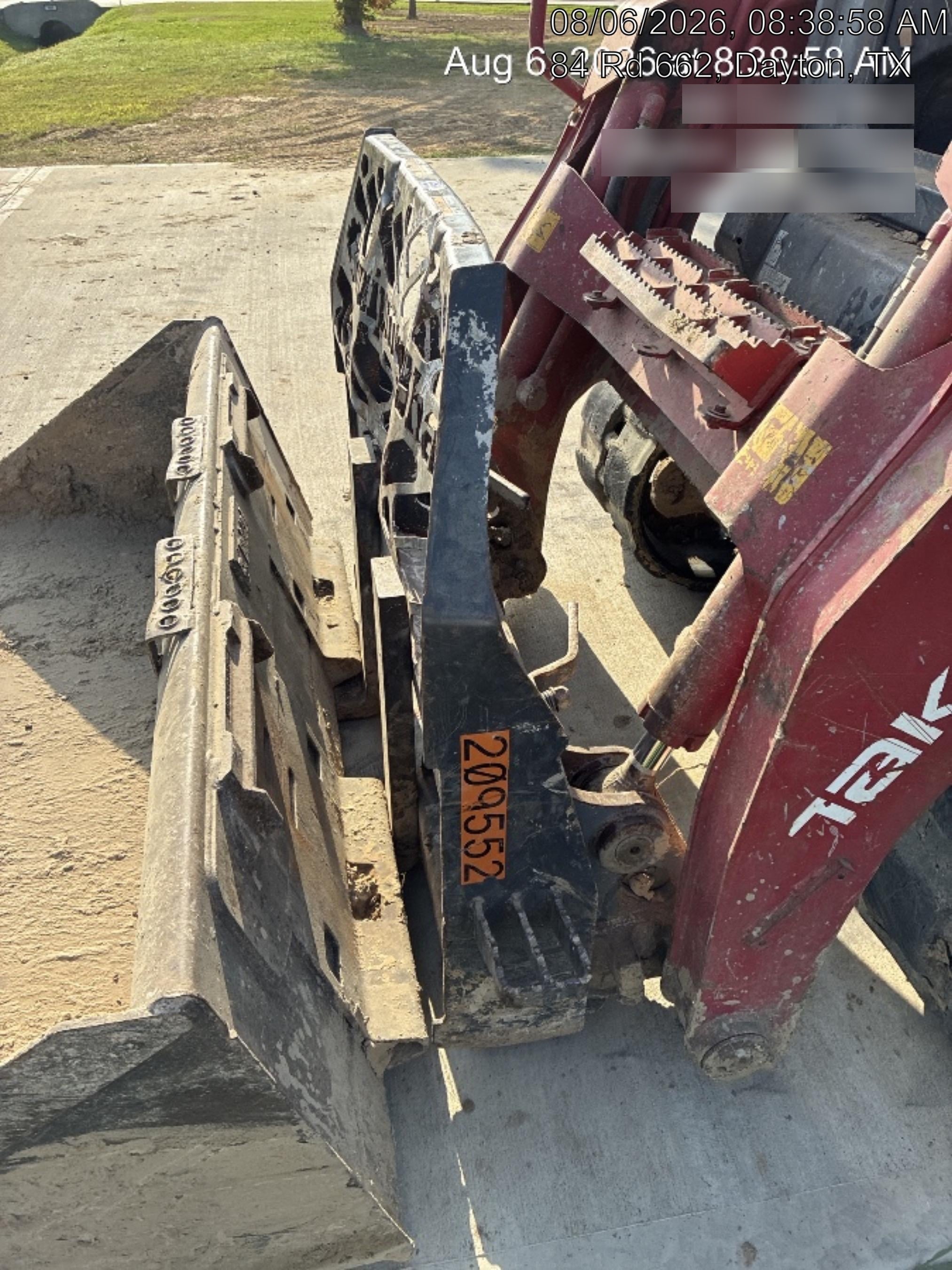 2022 PALADIN 48" Pallet Forks - Paladin