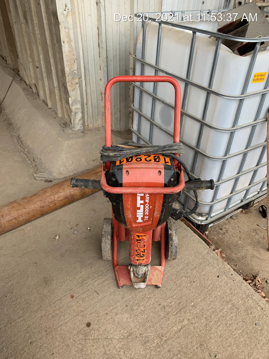2020 HILTI TE 3000-AVR