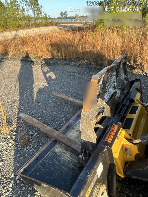 2022 PALADIN 48" Pallet Forks - Paladin