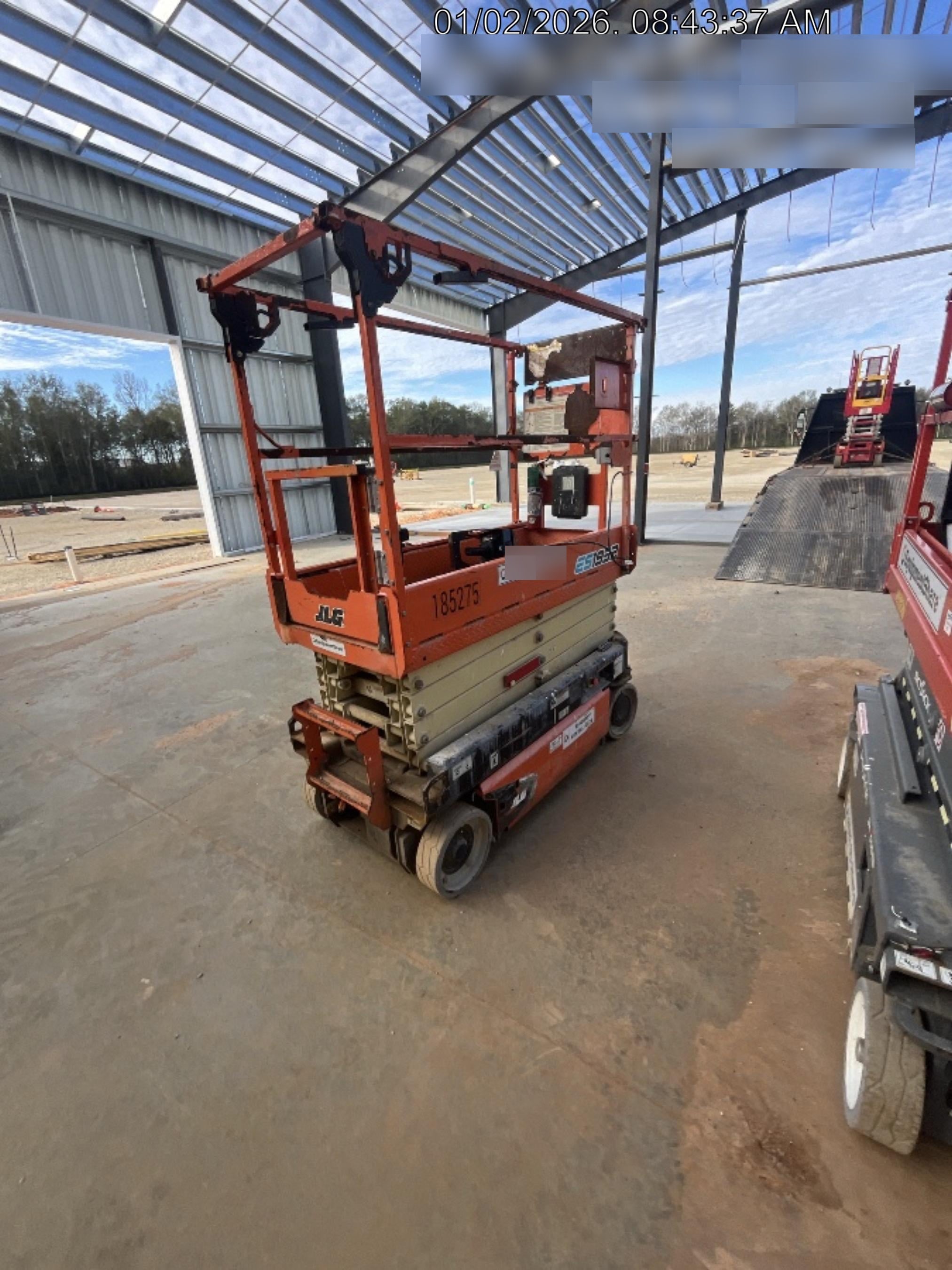 2021 JLG ES1932