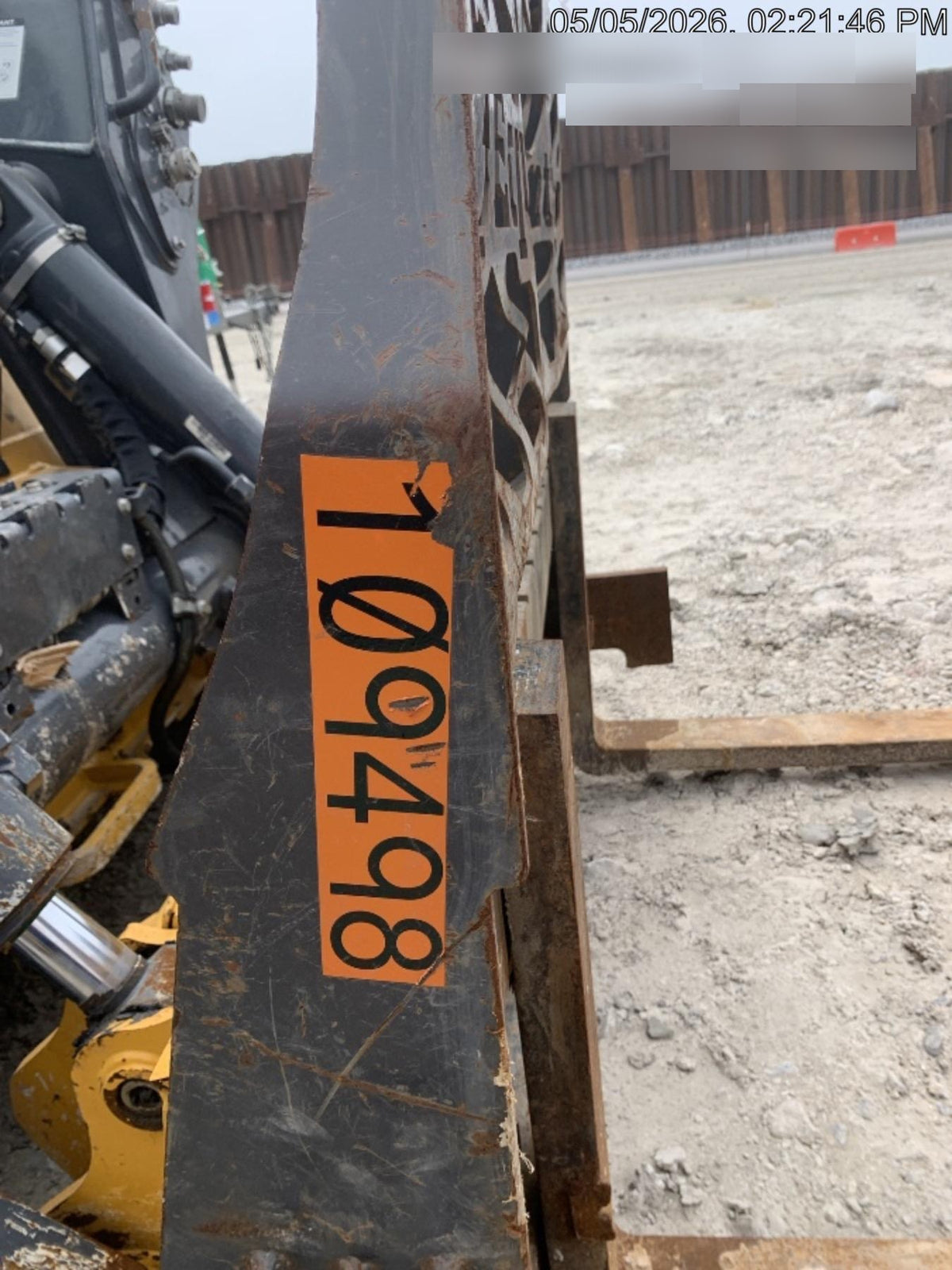 2020 EMKAY 48" Pallet Forks - Emkay