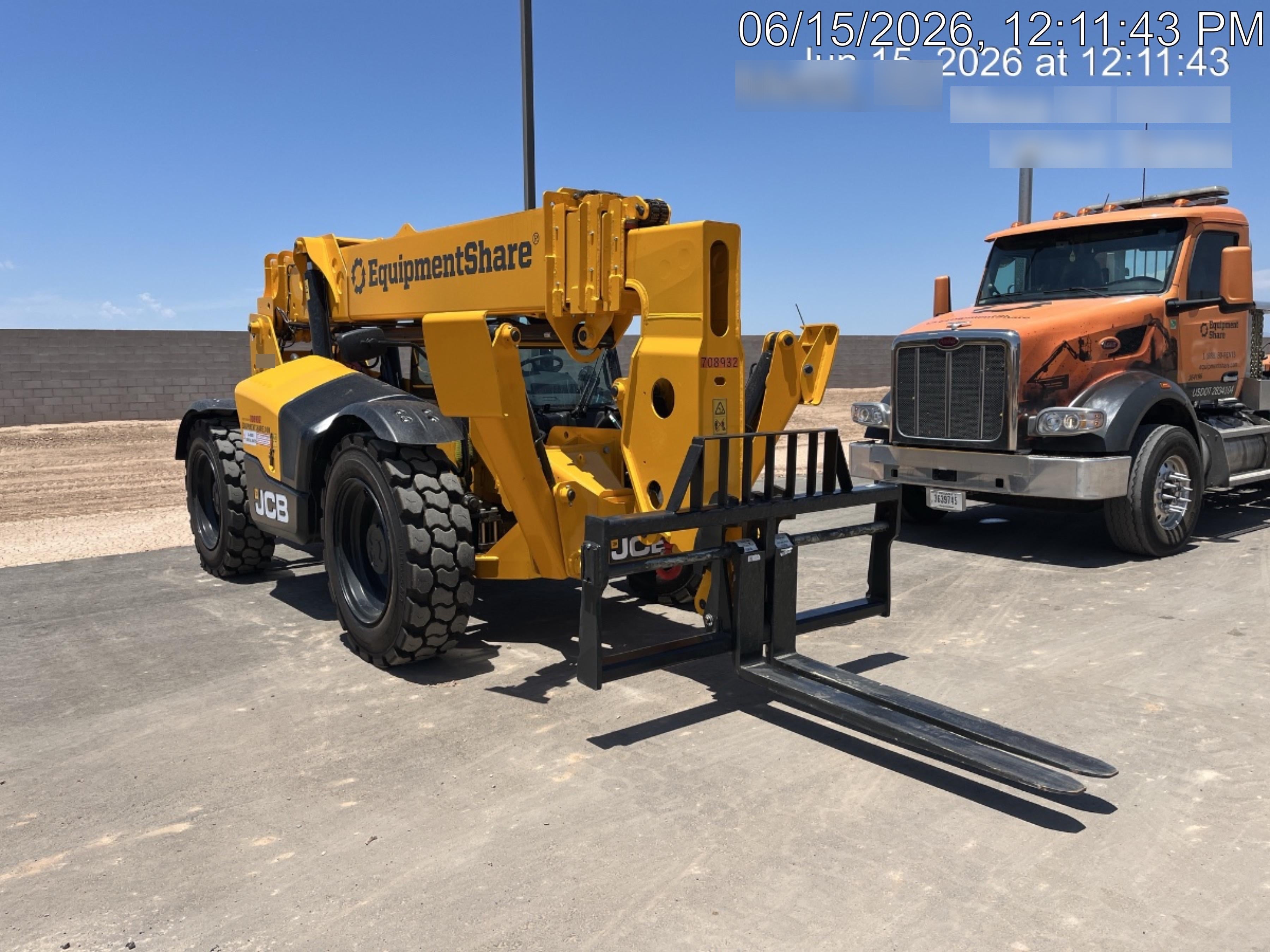 2026 JCB 512-56