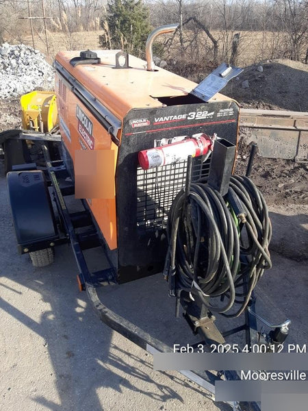 2021 Lincoln Electric Vantage 322 Vantage 322 Ready Pak 3 w/ Decals, ORANGE (includes trailer, cable rack, fender light kit) NO Telematics