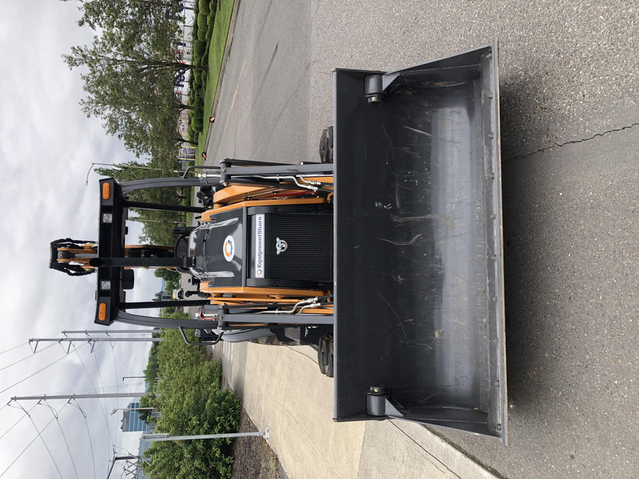 2020 CASE 580N EP - Extendable Backhoe