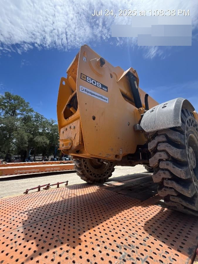 2020 JCB 509-42 Cab/Heat/Air, Solid Tires, Work Lights, Beacon, Aux Hydraulics, Back up Alarm, Lifting Eye, ES Decals