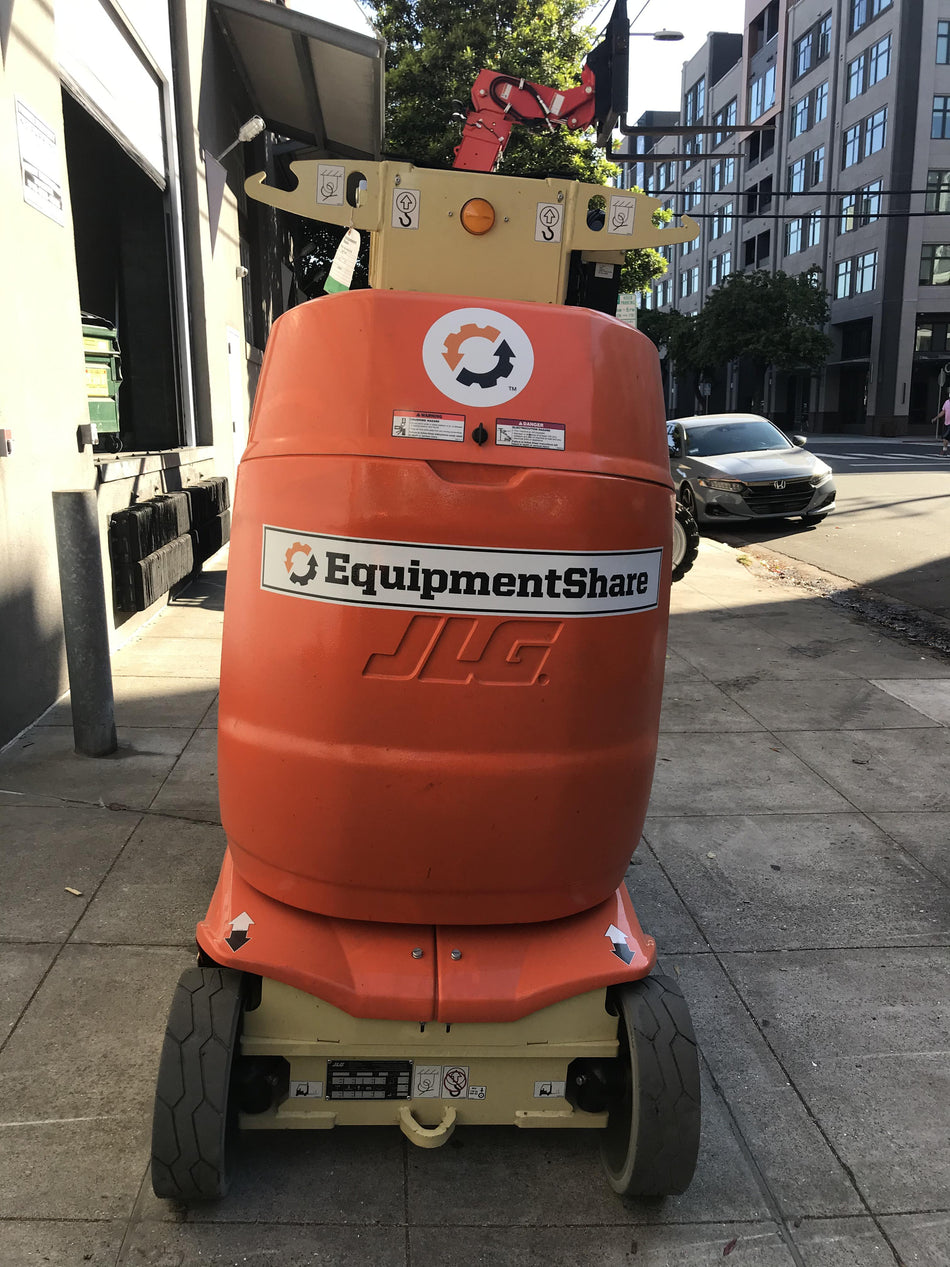 2021 JLG 26E