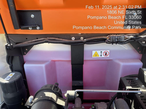 2025 Generac MLTS-4 Diesel, Mitsubishi L2E, 7.1 hp @1800 rpm, Flex Switch 120V Input, Powerzone Controller, (4) 320W LED Lights, 4kW Generator, 39.9 Gal Fuel Tank, 2" Ball, T3, ES Decals