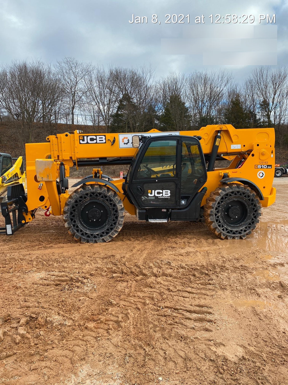 2021 JCB 510-56