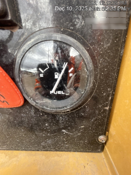 2023 Vac-Tron LP573XDT T4 Koehler Diesel Engine, 500 Gallon Debris Tank, x2 100 Gallon Water Tanks