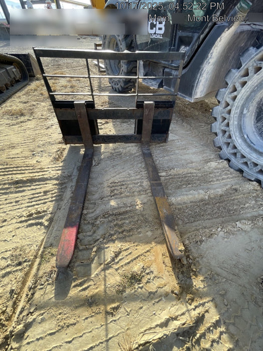 2022 ARROW MATERIAL HANDLING 60" Pallet Forks - Arrow