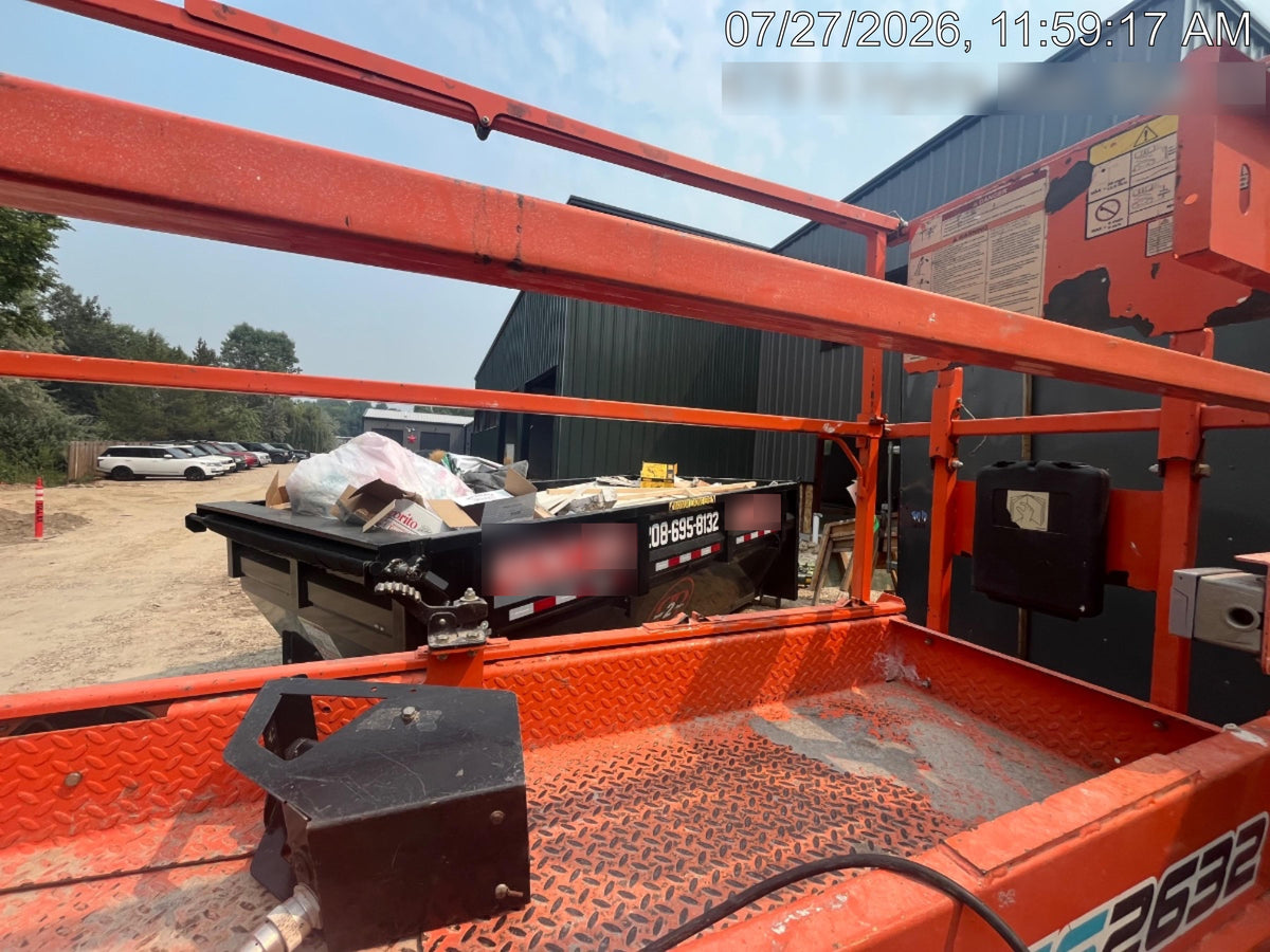 2022 JLG ES2632
