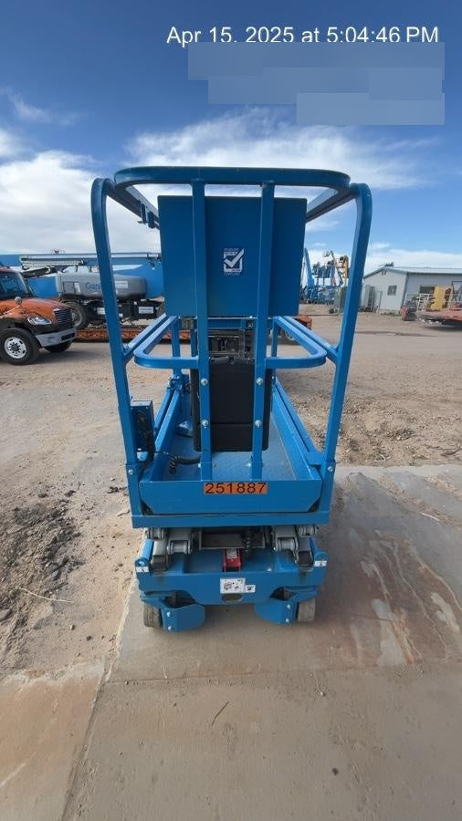 2022 GENIE GS-1432