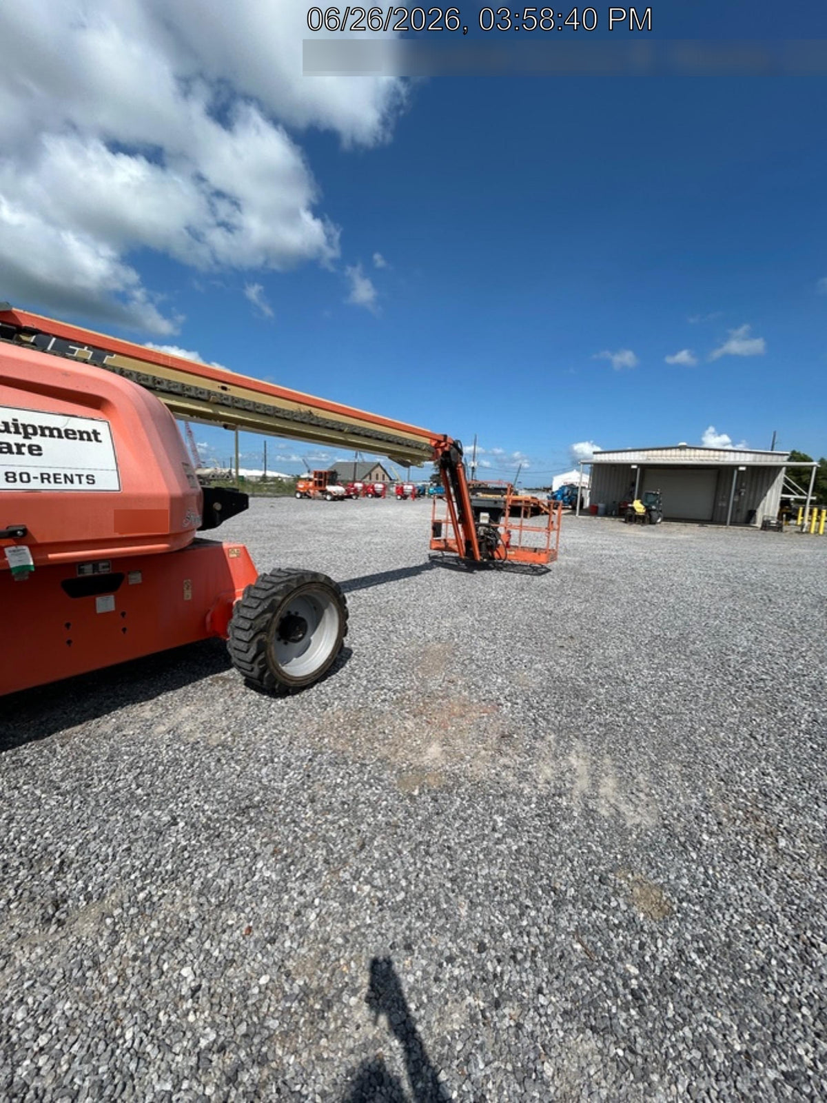2019 JLG 660SJ