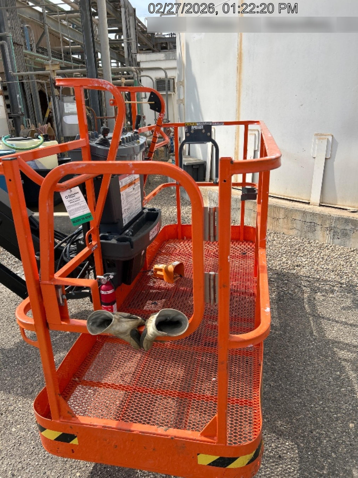 2025 JLG 600AJ