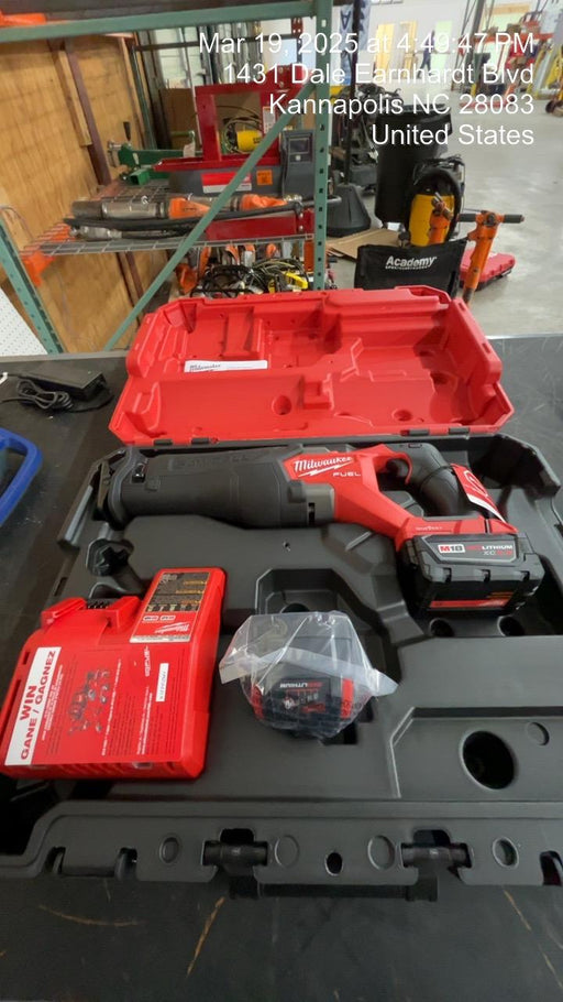 2025 MILWAUKEE 2822-22