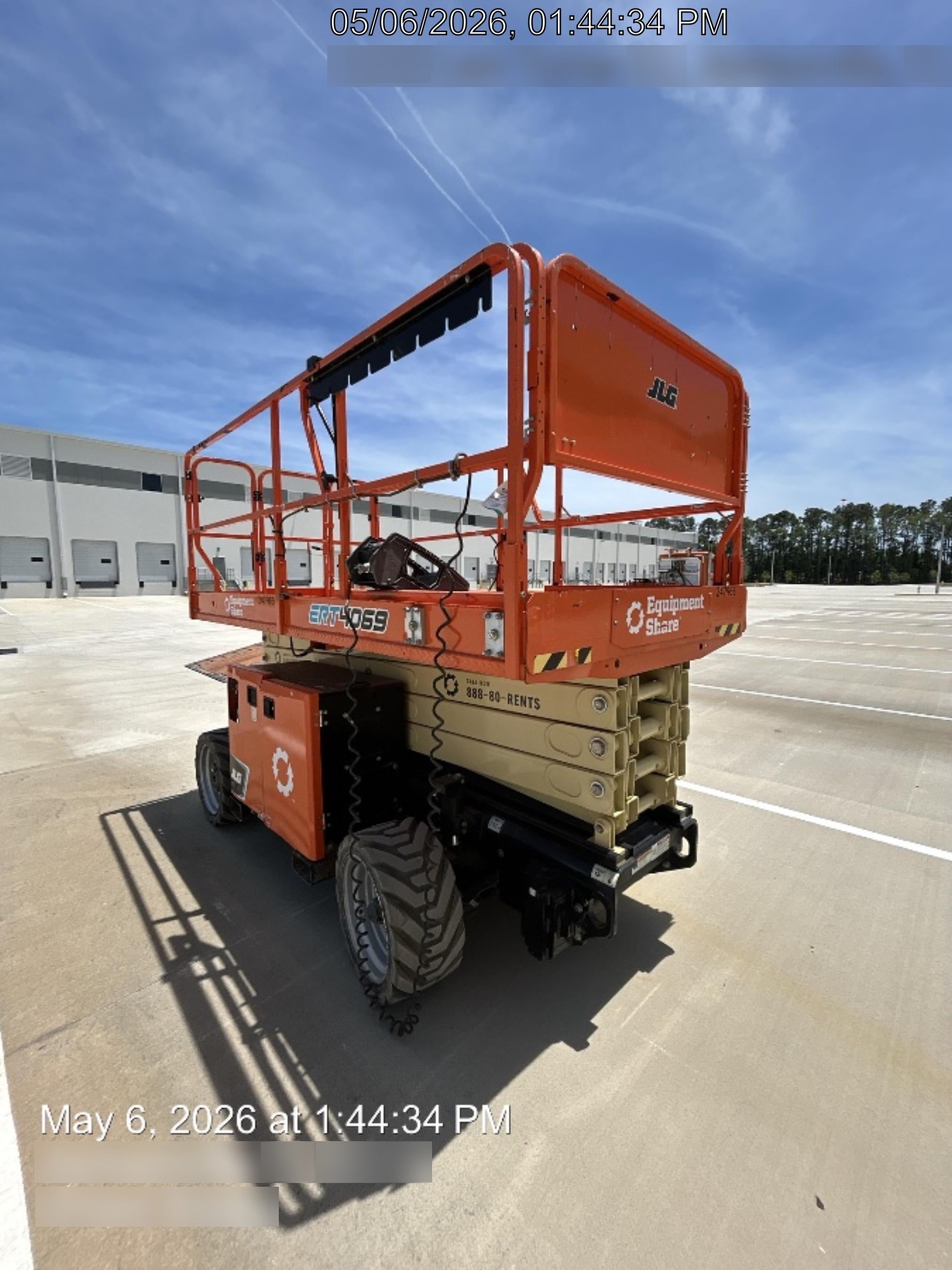 2022 JLG ERT4069