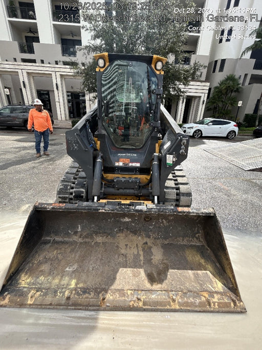 2025 JOHN DEERE 84" Bucket - John Deere