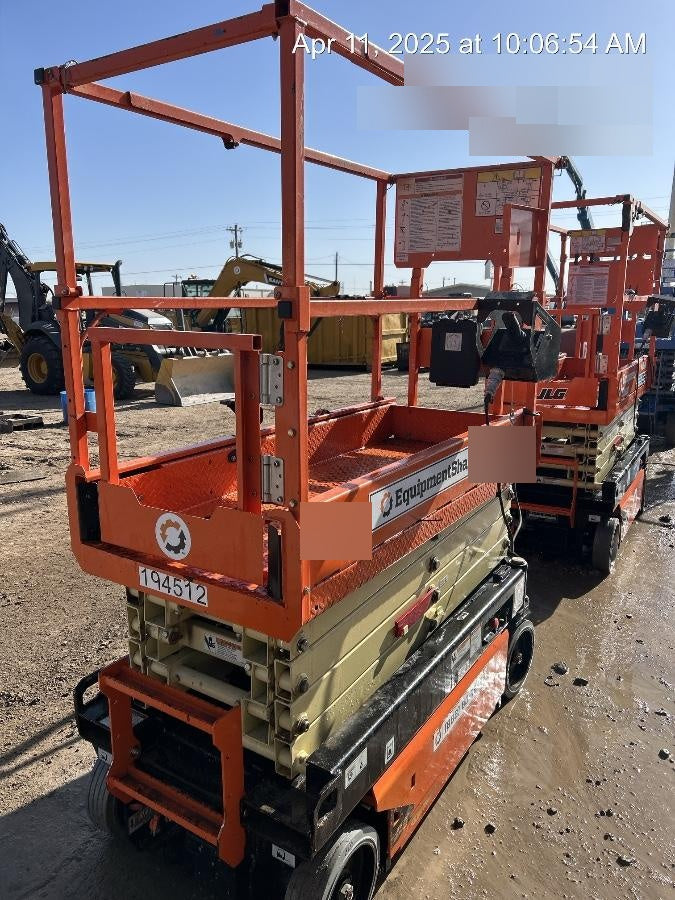 2022 JLG ES1932