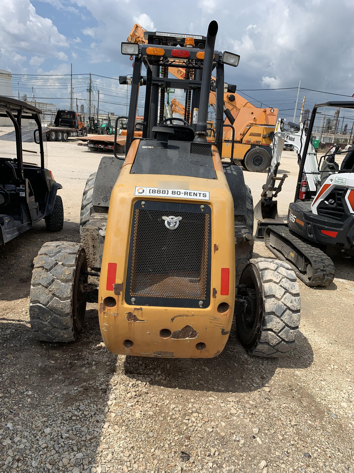 2018 CASE 588H