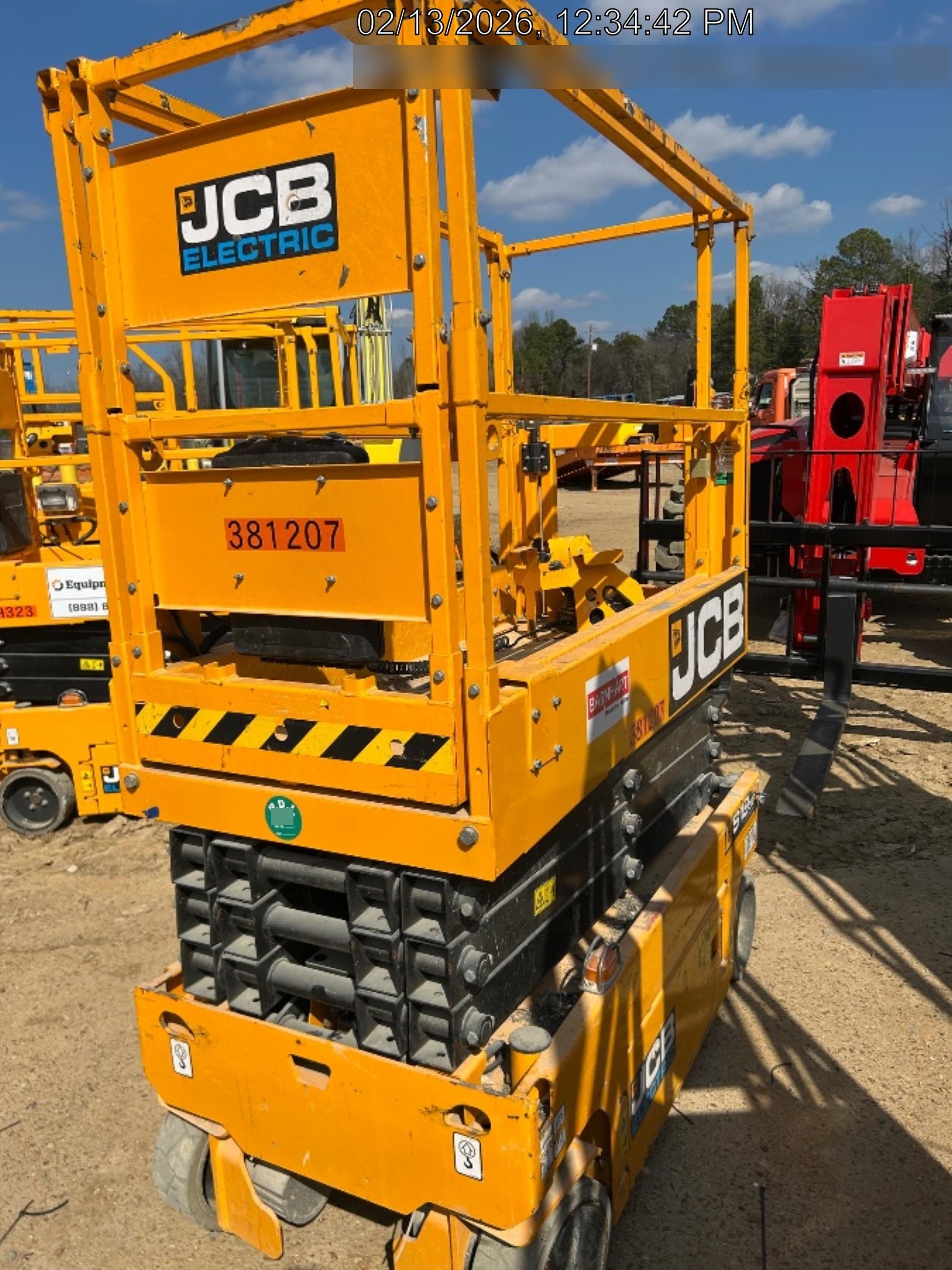 2024 JCB S1932E