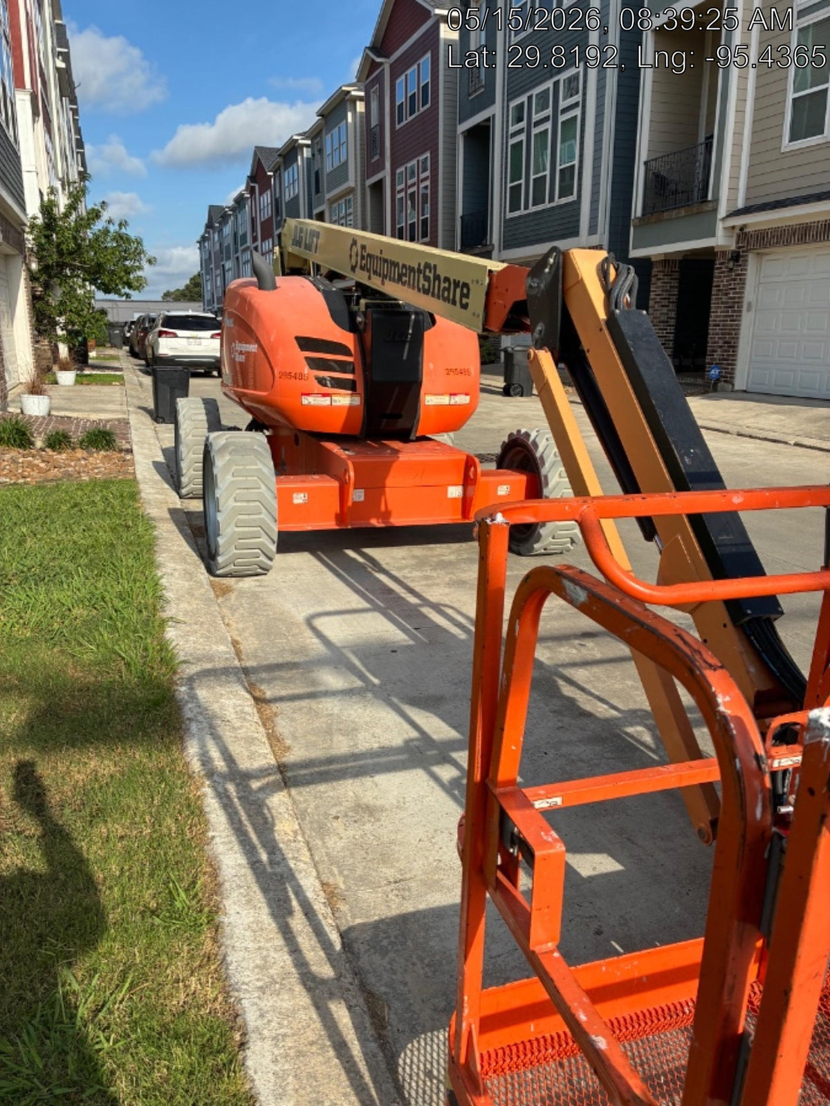2023 JLG 600AJ