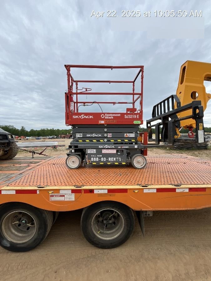 2024 SKYJACK SJ3219E