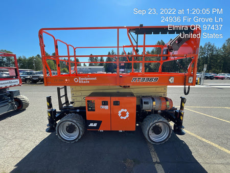 2022 JLG RT3369