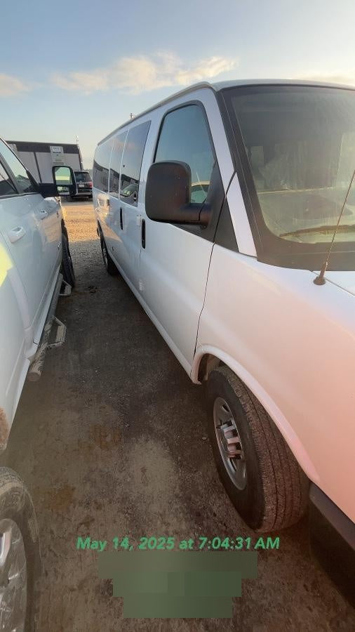 2023 CHEVROLET Express Van - Rental