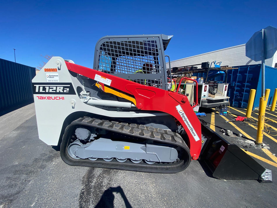 2022 TAKEUCHI TL12R2-R