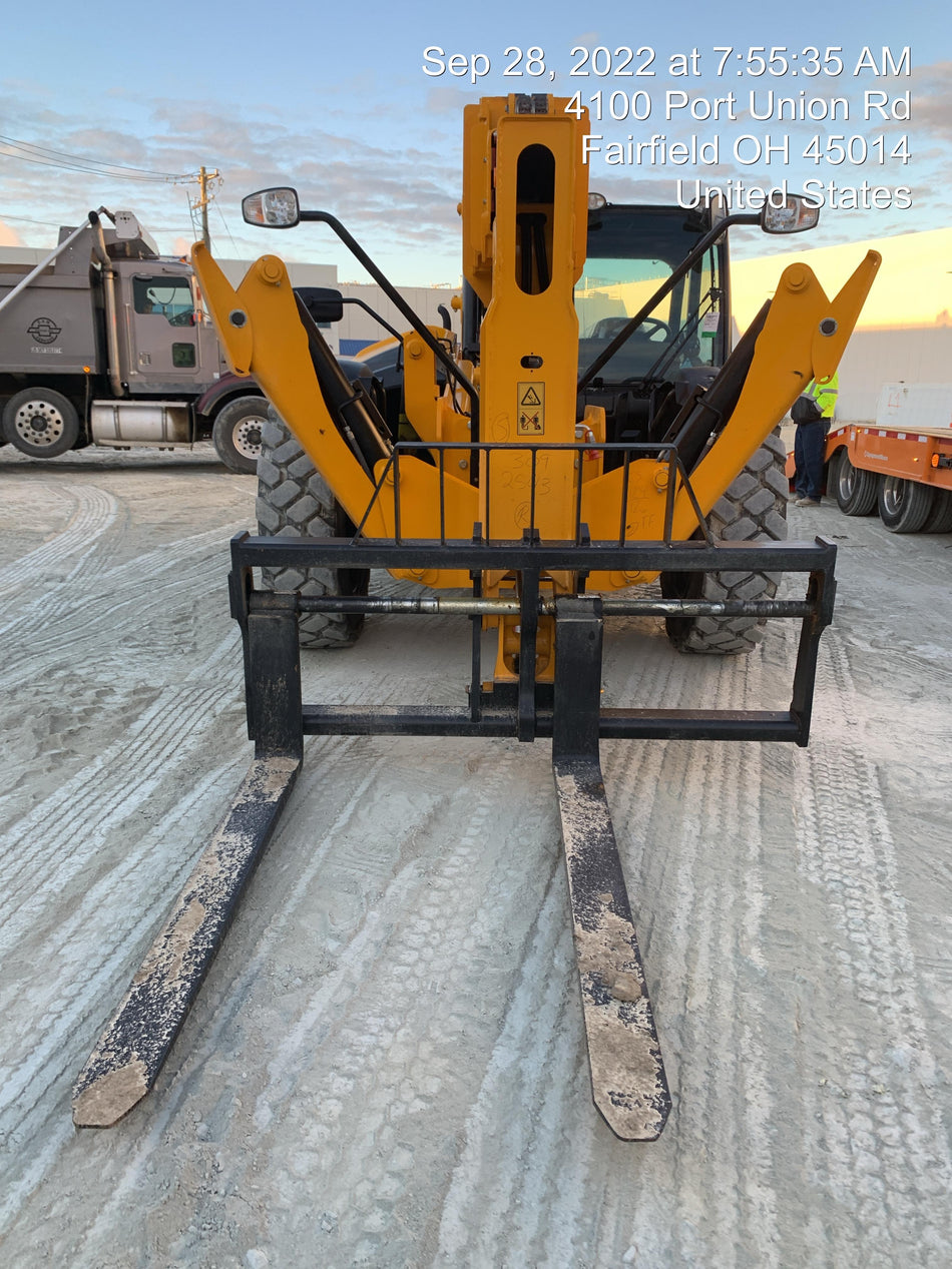 2022 JCB 512-56