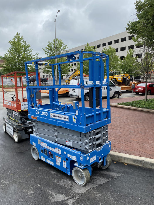 2020 Genie GS-1930 Solid Non Marking Tires, Beacon, Folding rails with half height swing gate