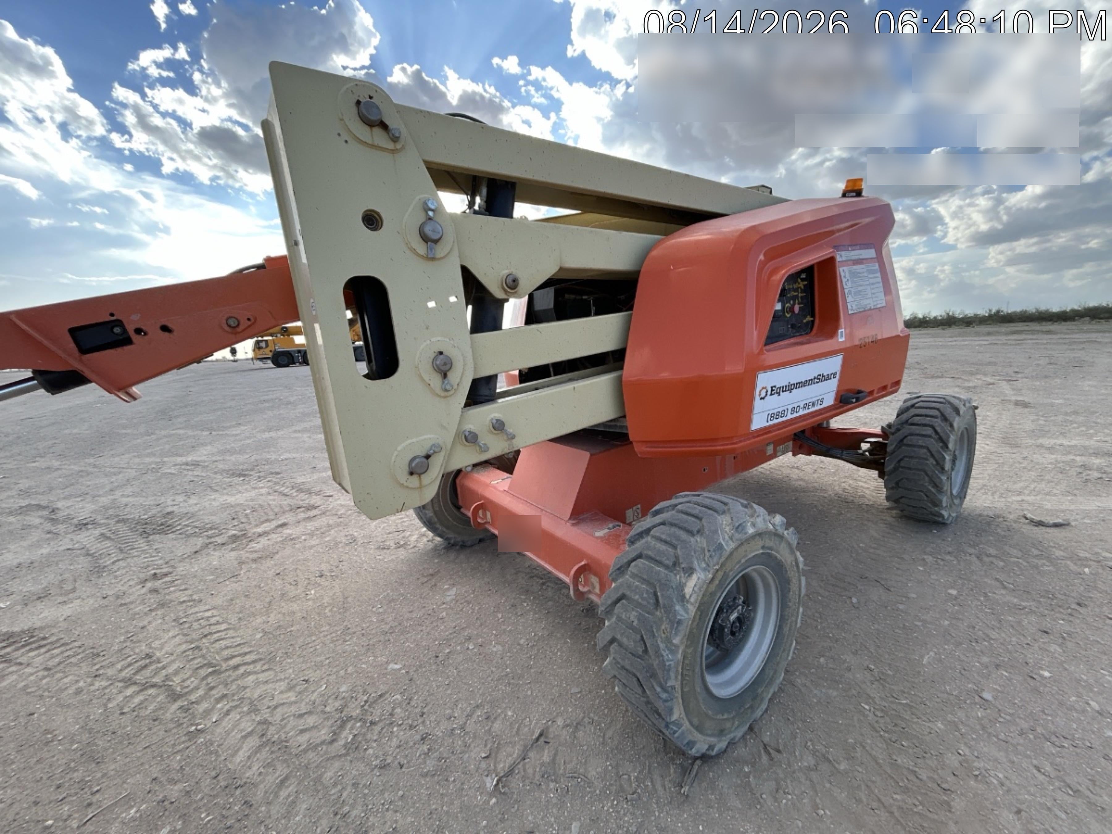 2019 JLG 450AJ