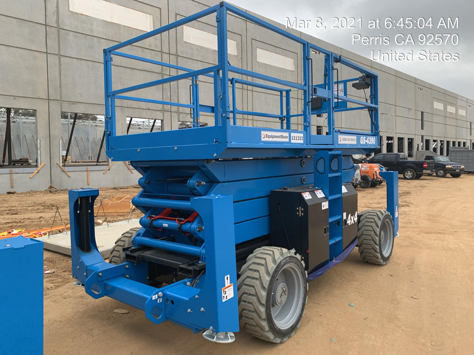 2020 GENIE GS-4390 RT