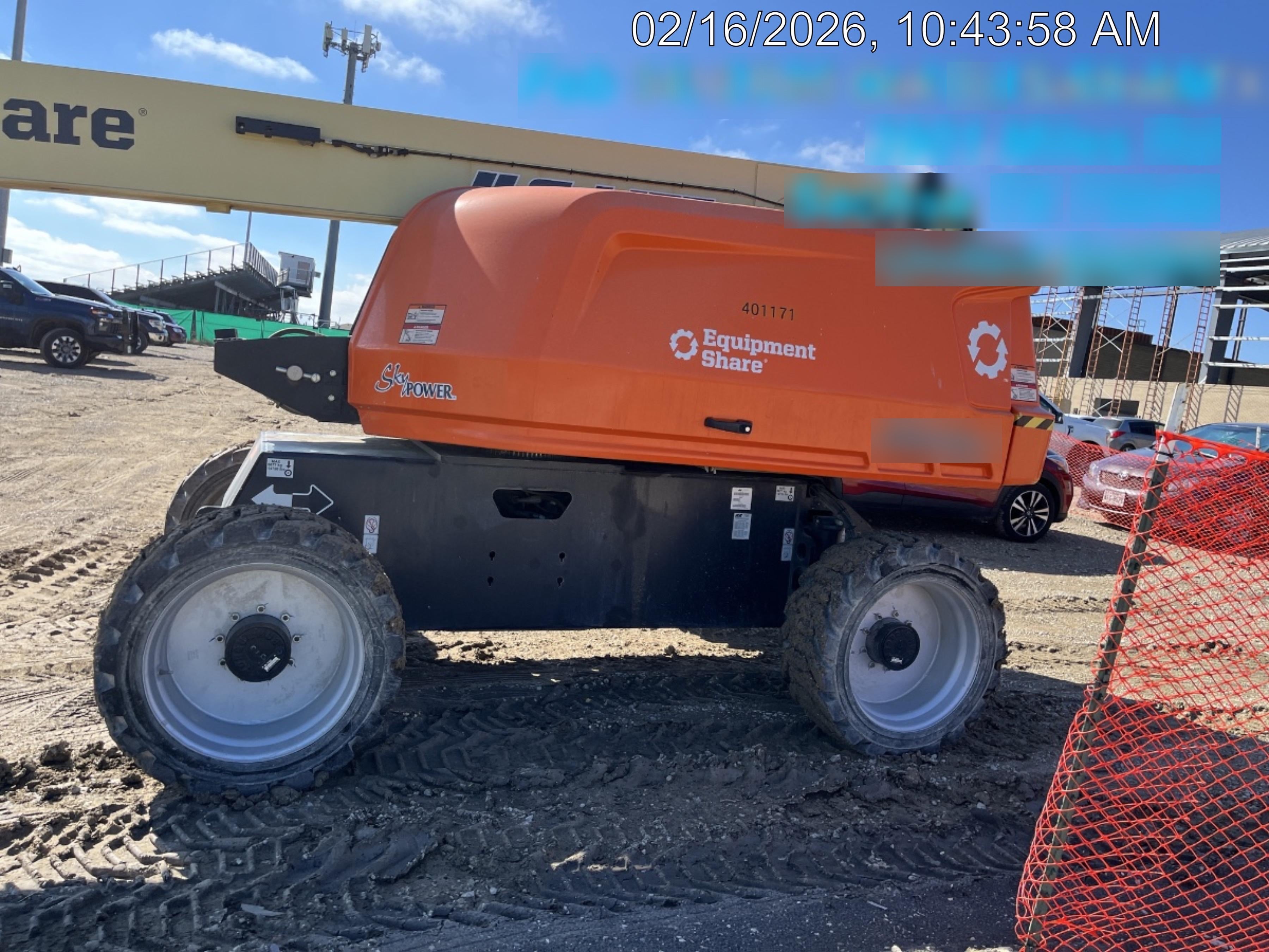 2024 JLG 660SJ