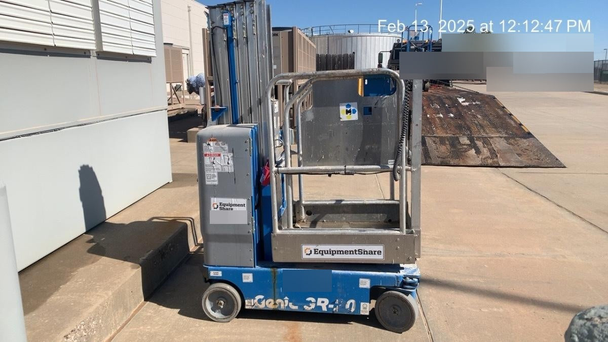 2019 GENIE GR-20