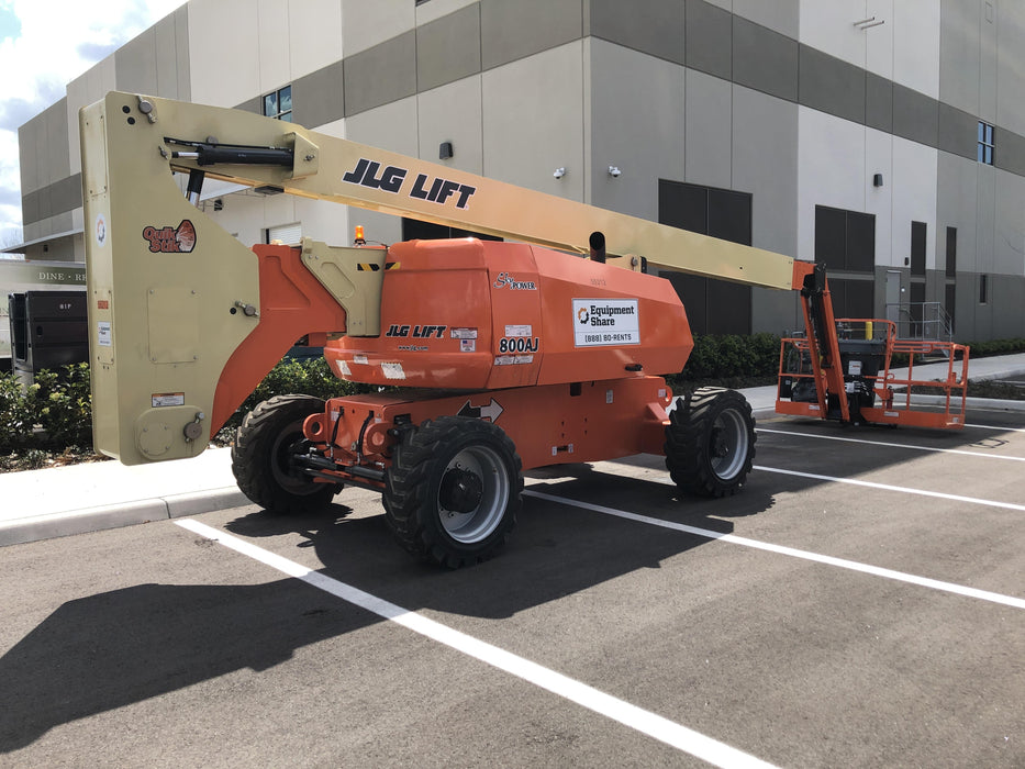 2020 JLG 800AJ